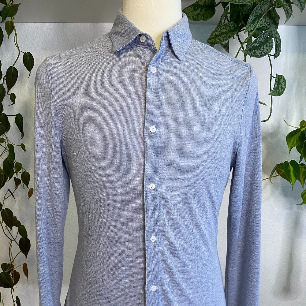 Muscle Fit Knit Button Up Shirt